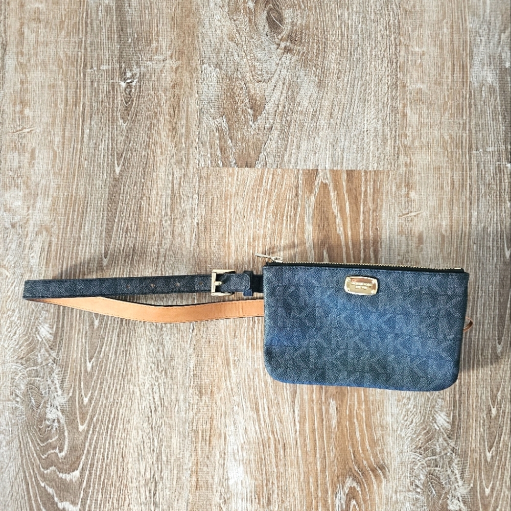 Michael Kors Belt Bag